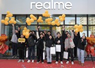 realme真我售后网点总数达500家 8家品牌服务店将开业